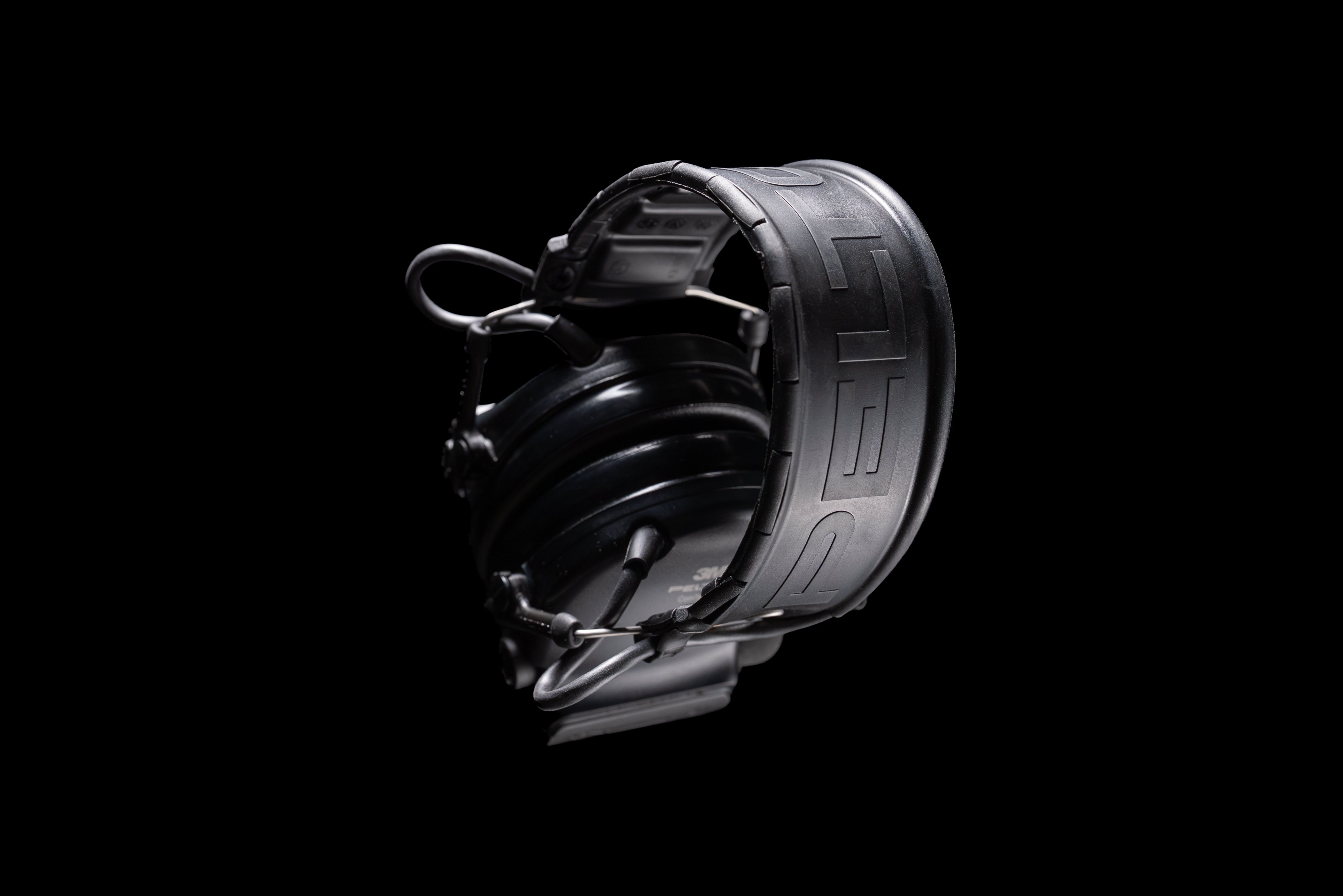 Peltor ComTac V Defender Headset