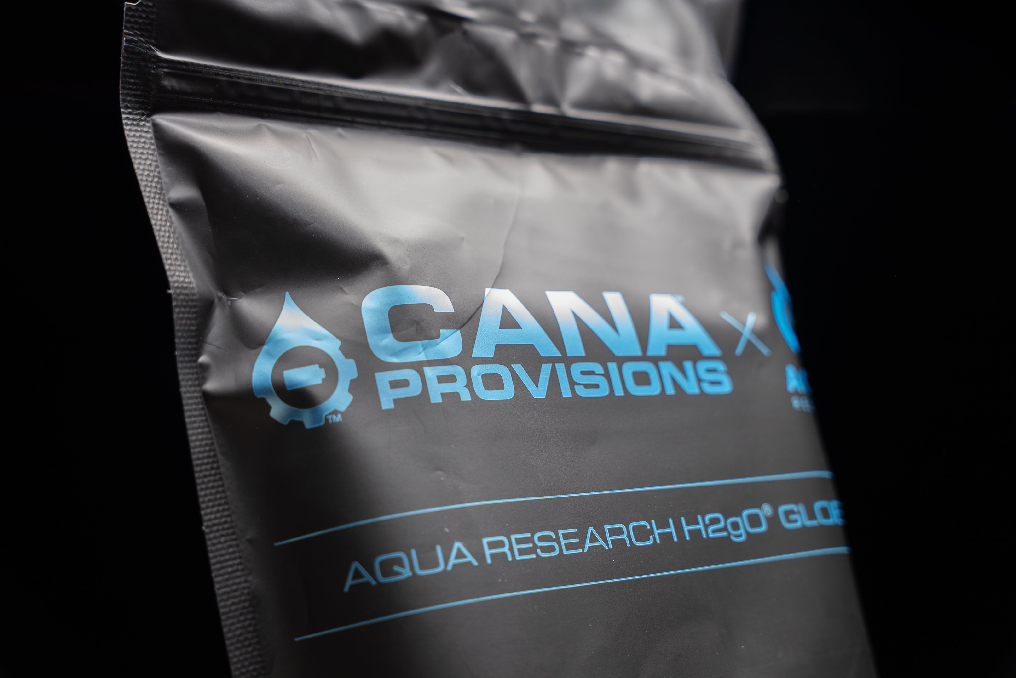 H2gO Global Chlorine Generator - Deluxe Kit