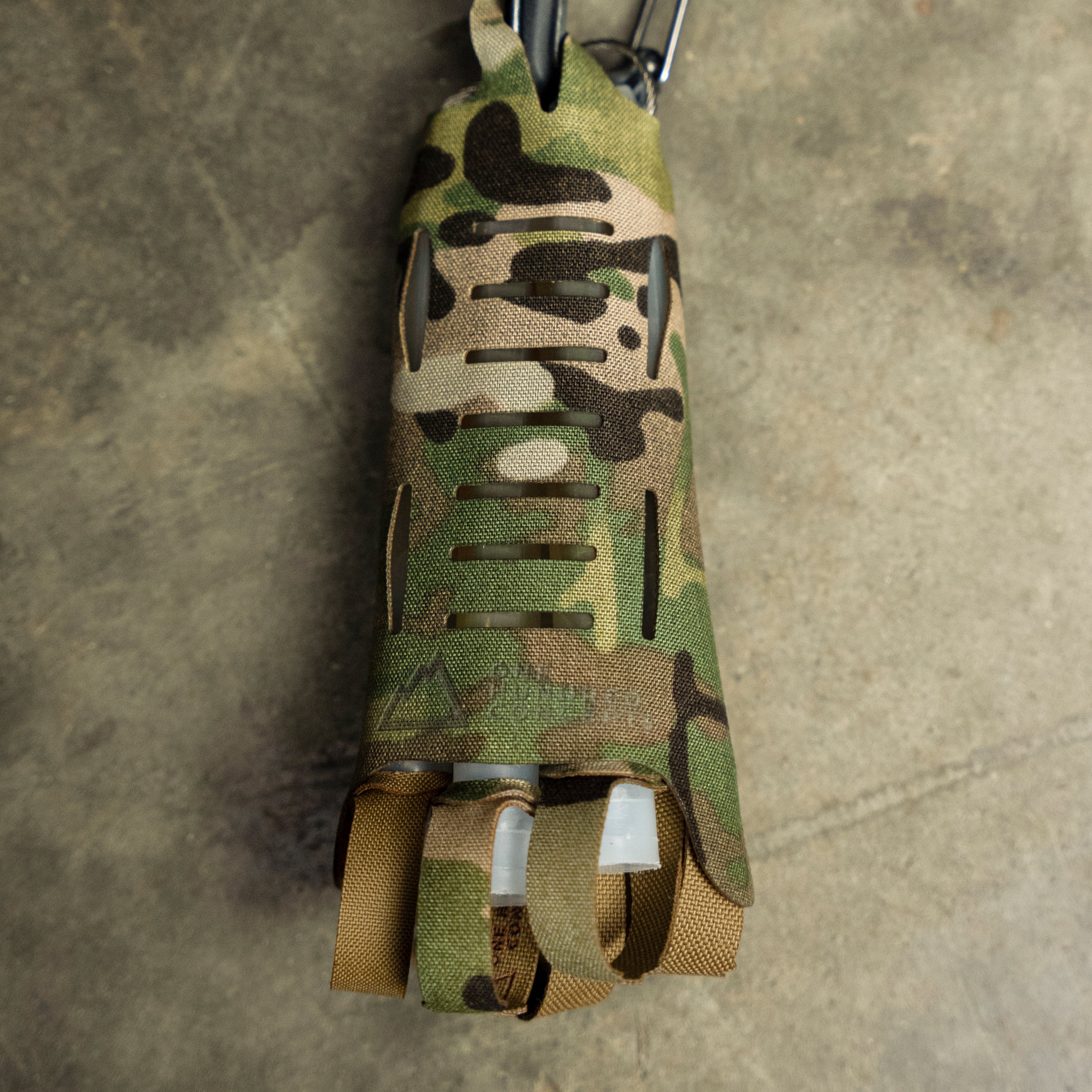Chemlight Kit™ 2.0 - Chemlight Holder - One Hundred Concepts