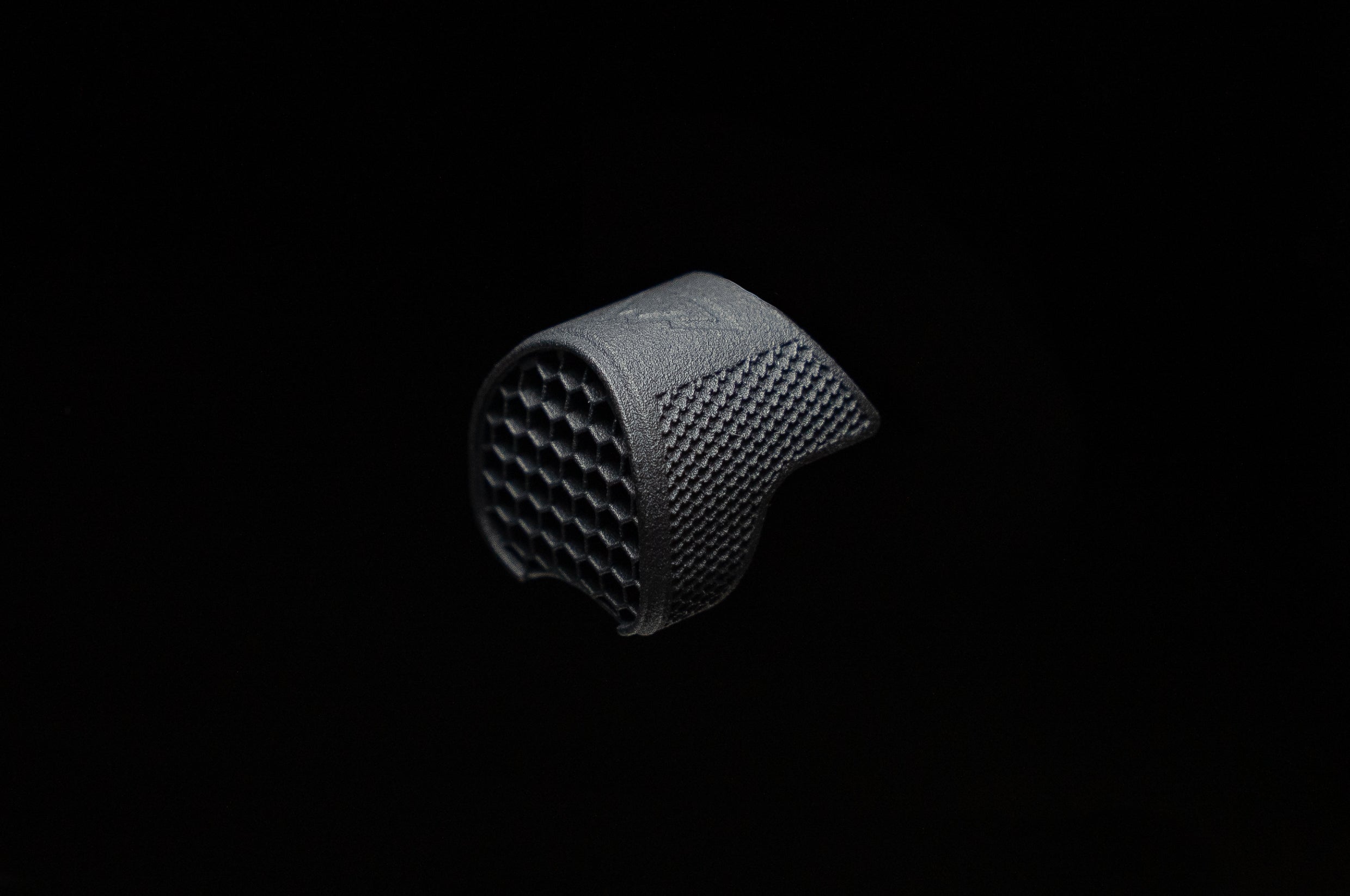 Trijicon SRO HexCap™ | Anti Reflection Device Scope Cover