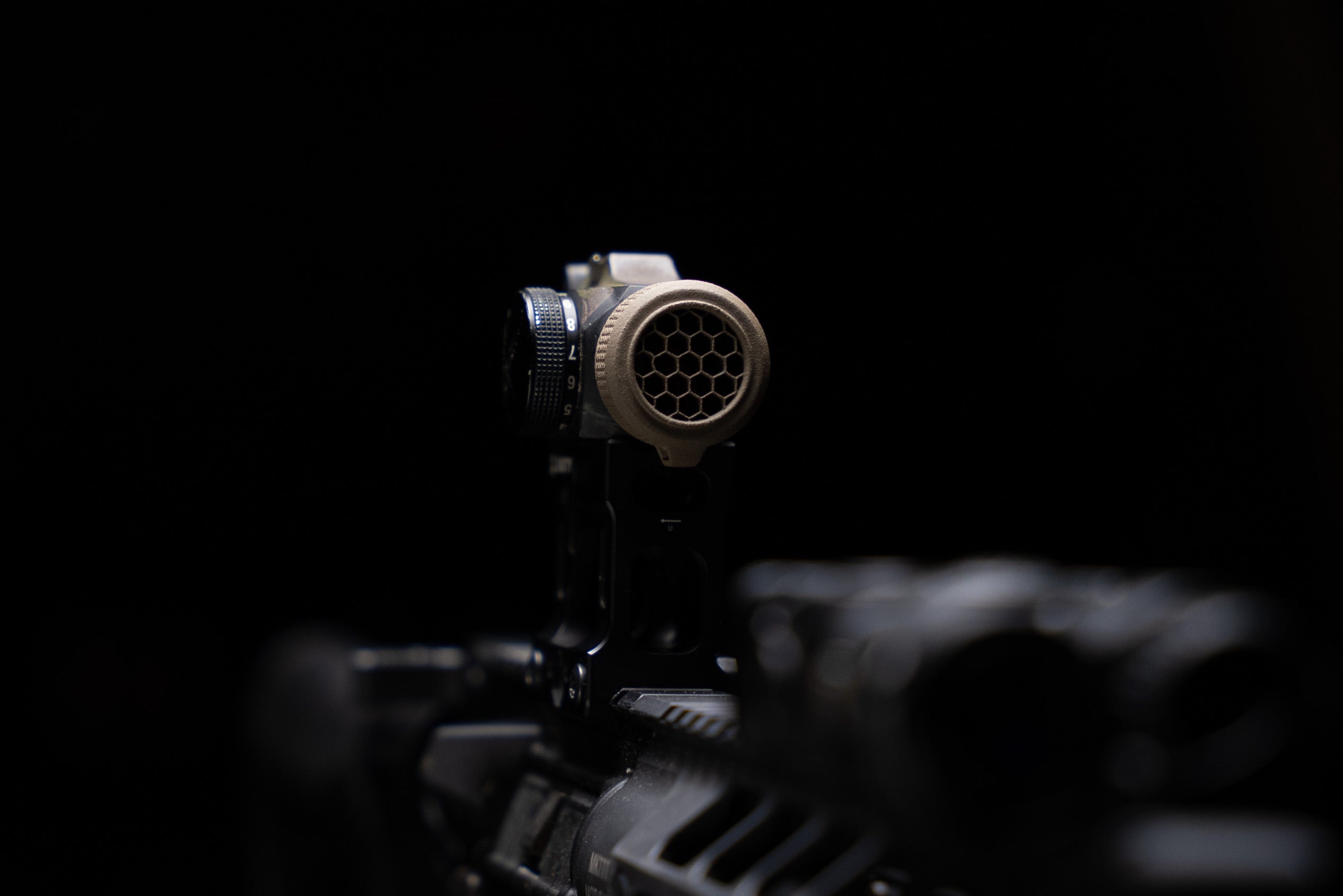 Aimpoint Micro Series HexCap™