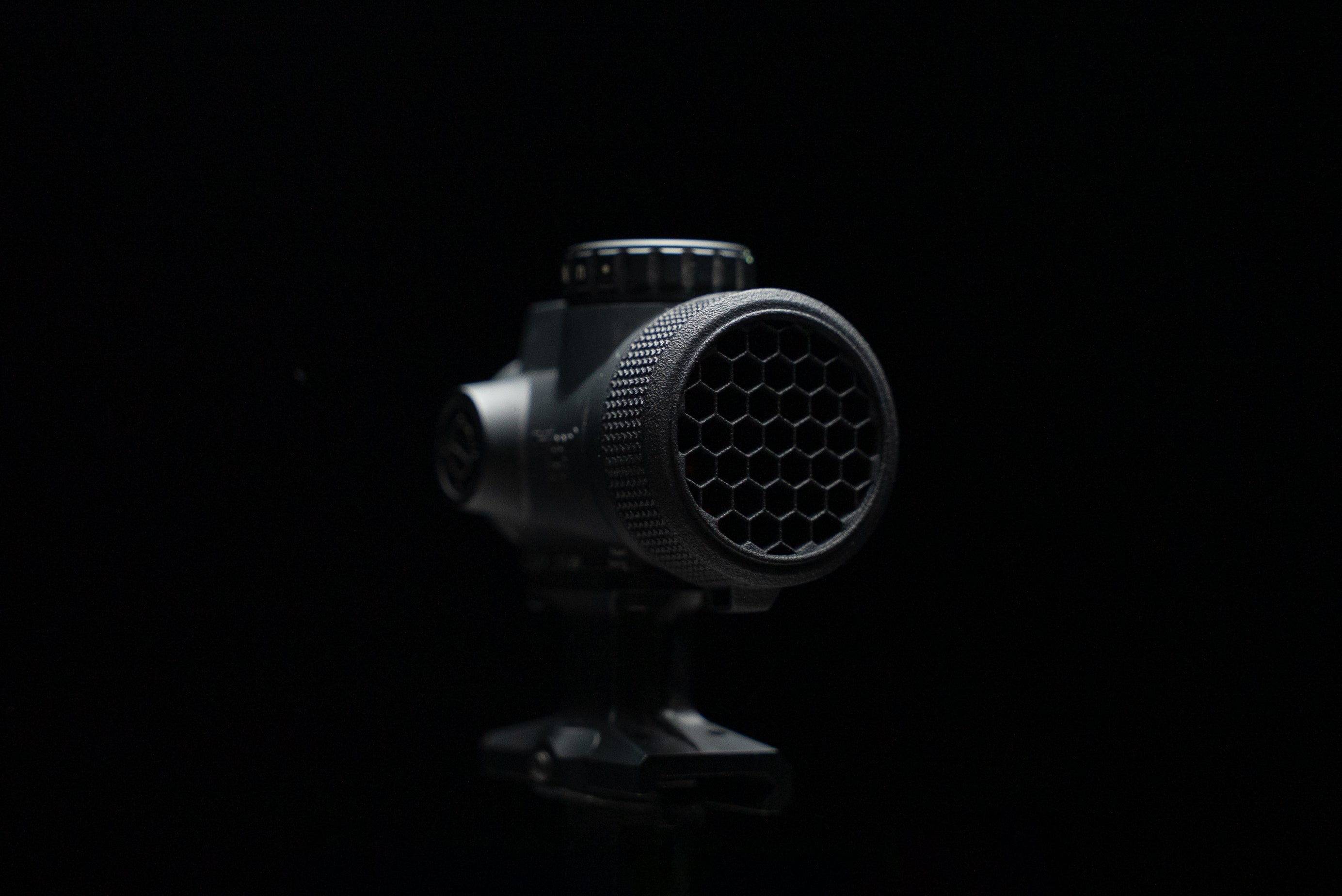 Trijicon MRO HexCap™ | Anti Reflection Device Scope Cover