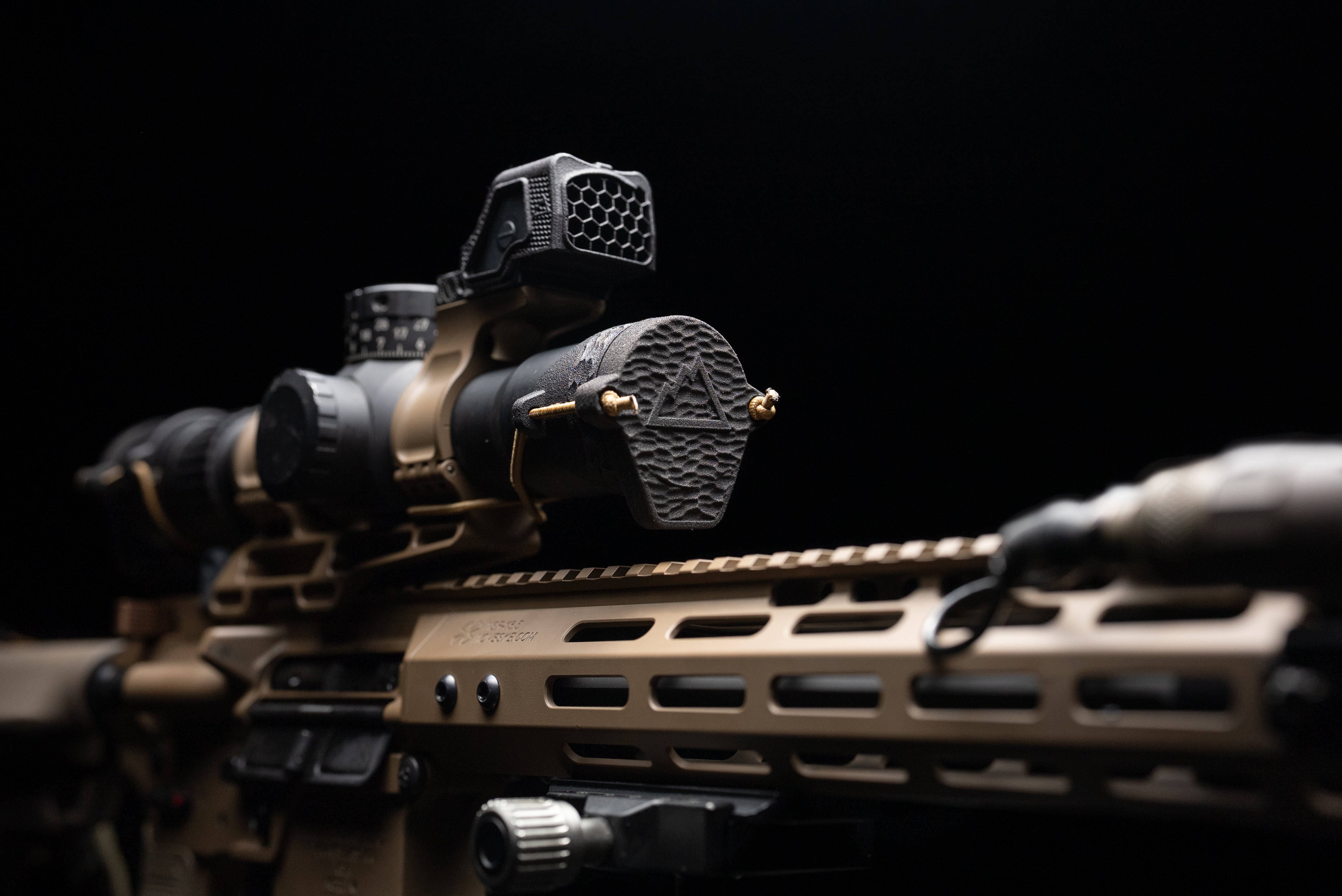 ScopeCap Pro scope cover with anti-reflection device on Leupold Mark 5 HD, Trijicon RMR HD with HexCap red dot cover 