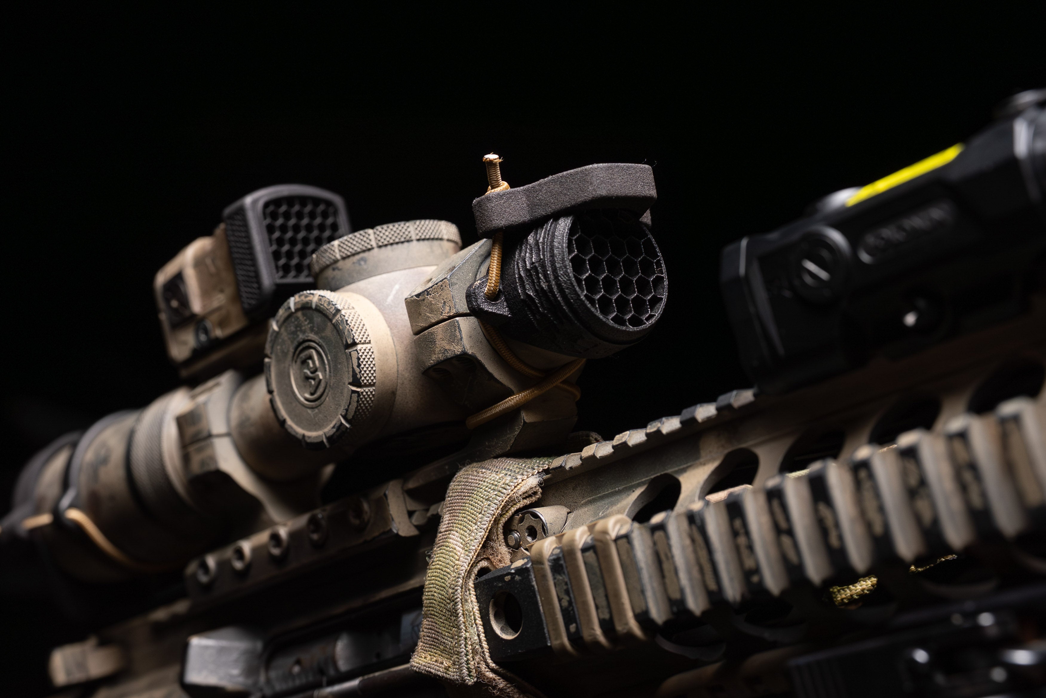 ScopeCap Pro 30mm scope cap on Primary Arms LPVO with Aimpoint ACRO P2 HexCap cover